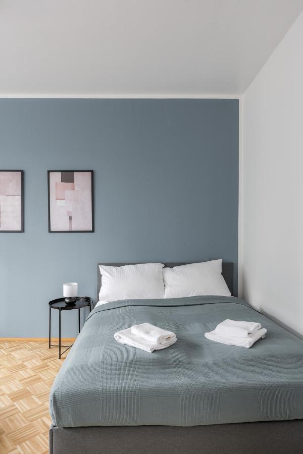 Flats 4 You, Moderne City Wohnung Naehe Hbf, Due-Messe 20 Min, Netflix, Kueche Duisburg Exterior foto